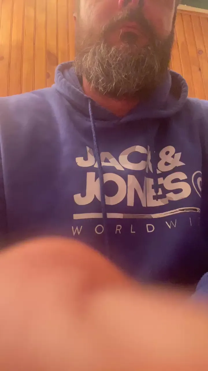 Offline yannou750hot on Cam4