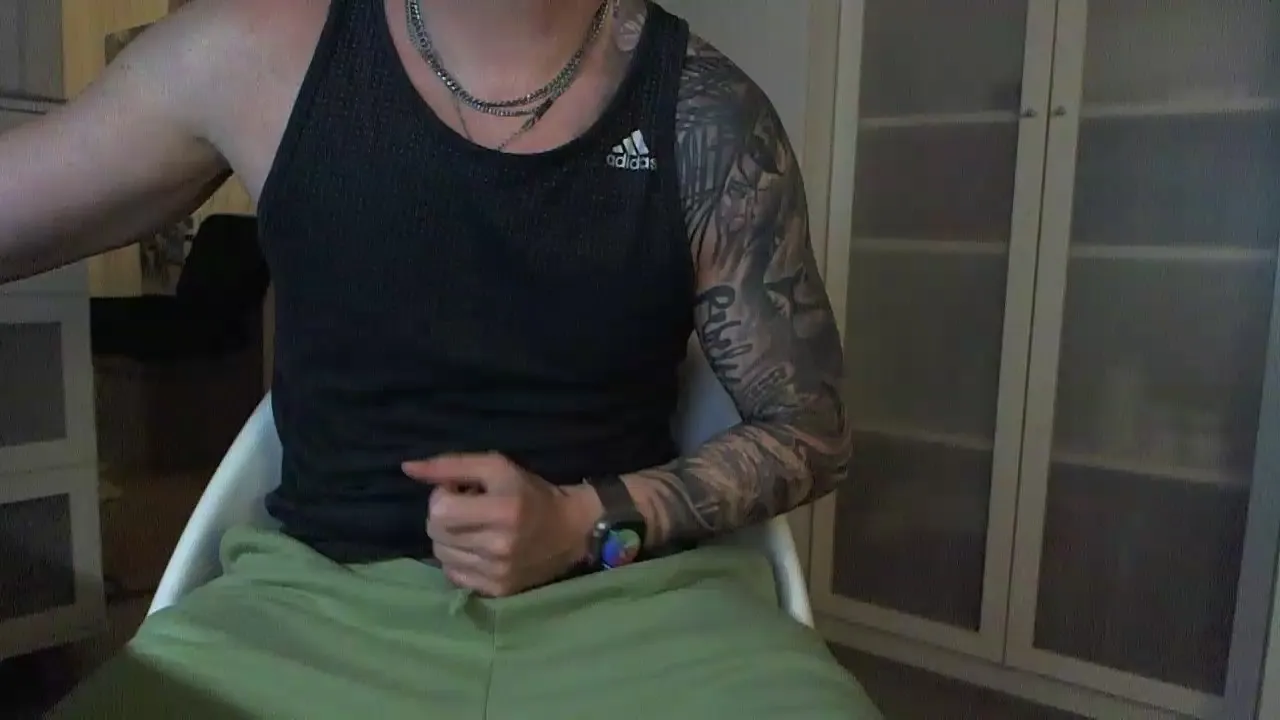 Offline young_slut on Cam4