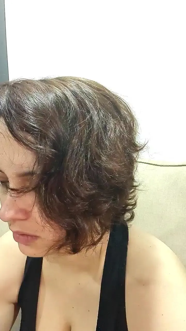 Yve_Zveel —  #masturbation #squirt #smoke