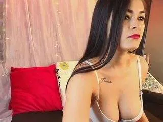 alannagil on CamSoda 