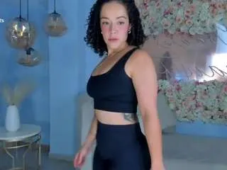 alessaromero on CamSoda