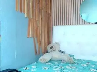 Offline alexandramaravilla on CamSoda