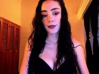 Offline almendra-doll on CamSoda