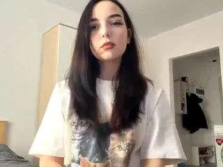 Freechat alvalawbaugh on CamSoda