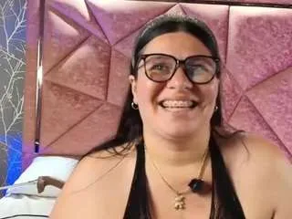 amandacruz on CamSoda