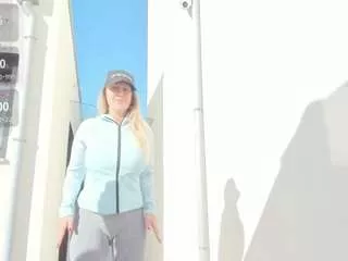 Offline angeldammilf on CamSoda