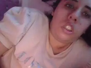 annarose19 on CamSoda