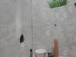 aranzaboobs on CamSoda 