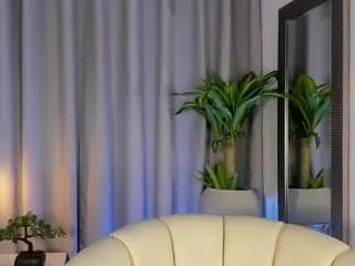 Offline artemish on CamSoda