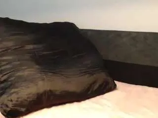 asianbaddie — Creamy riding and squirting [2653 tokens remaining]