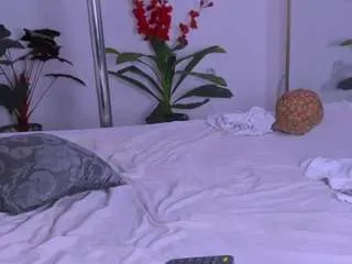 bamby-kitty on CamSoda 