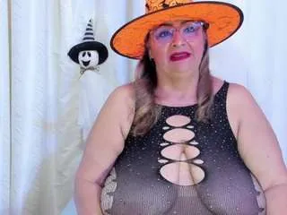 bbwsalome1 on CamSoda 
