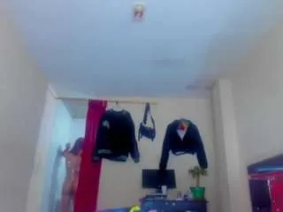 Freechat bichota-bigass on CamSoda