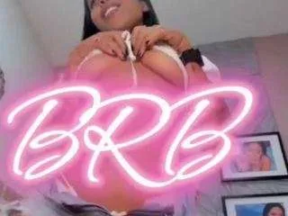 Freechat booniebrooks on CamSoda