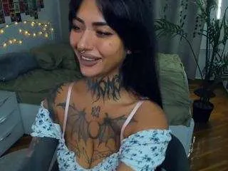 Offline butterf1y on CamSoda