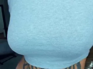 Offline butterf1y on CamSoda