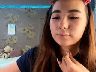 Freechat carissahinckley on CamSoda