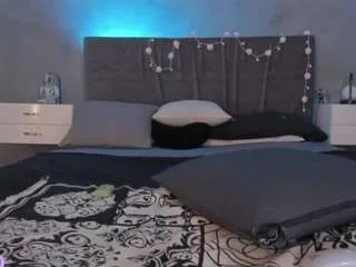 Offline cherry-snow on CamSoda