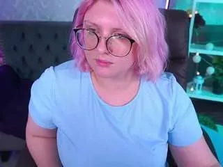 cooltatiss on CamSoda 