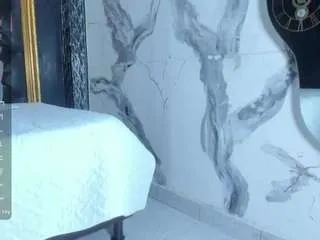 dalaymoore on CamSoda