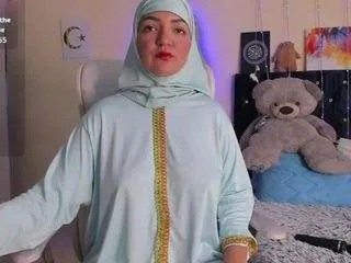 danaalabii on CamSoda 