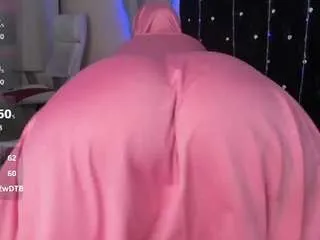 danaalabii on CamSoda 