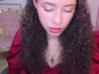 danatella-t on CamSoda 