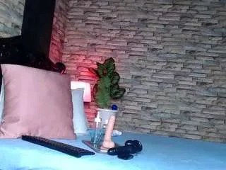 Freechat dreuh on CamSoda