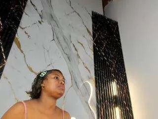 ebonyyhot on CamSoda