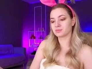 Offline elinanortas on CamSoda