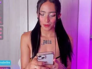 Offline evangelinebelle on CamSoda