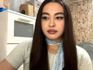 gladytouton — Show my outfit [30 tokens remaining]