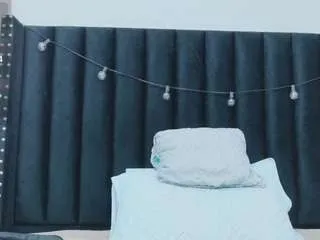 Freechat grettchen on CamSoda