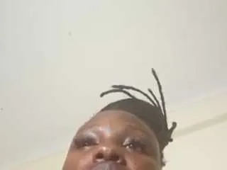 Offline hadassah02 on CamSoda