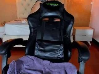 Offline hadley-7 on CamSoda