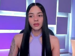 Freechat hannahjamesx on CamSoda