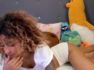harmonyhill on CamSoda