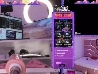 Freechat hyliebloom on CamSoda