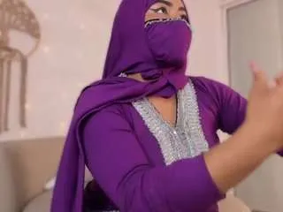 Freechat isa-perez on CamSoda