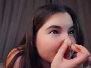 Offline janaderezinski on CamSoda