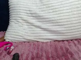 jasmine247 — freaky ebony,#PVT open,#fuck my asshole d4ddy#,Fav vibe 50 tokens high drive me crazy [95 tokens remaining]