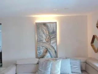 Freechat jennifer-rodriguez on CamSoda