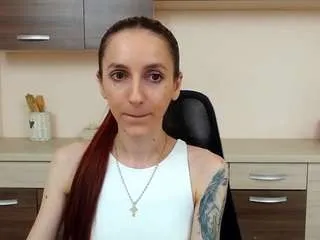Offline juliajae on CamSoda