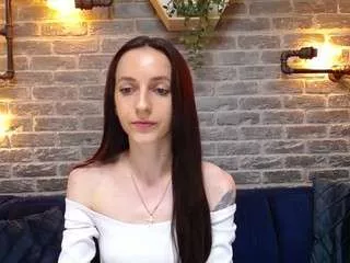 Offline juliajae on CamSoda