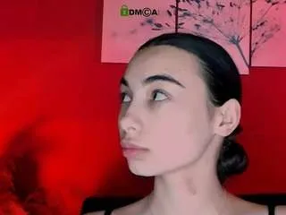 kira-light1 on CamSoda