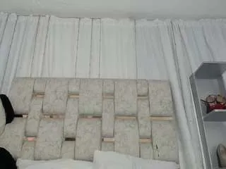 Offline kourtney-fox on CamSoda