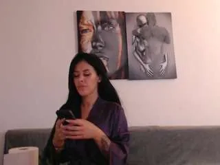 laylacruzrose on CamSoda 