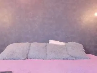 leigh-angels1 on CamSoda