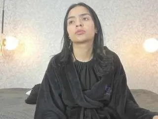 leigh-angels1 on CamSoda