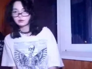 lilarobidoux on CamSoda 